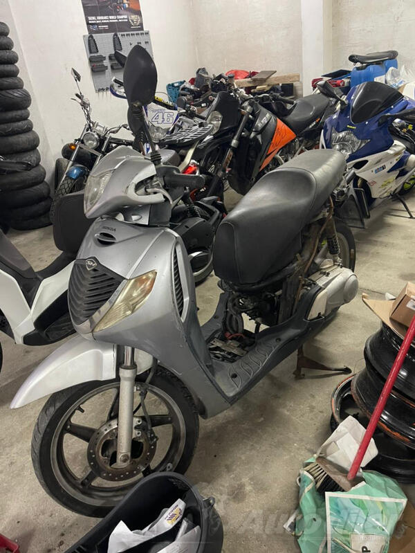 Honda - HONDA SH 150i