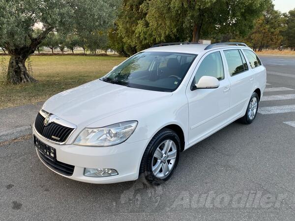 Škoda - Octavia