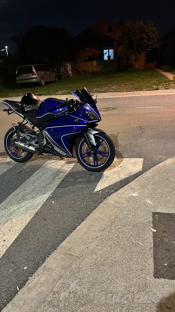 Yamaha - Yzf r125