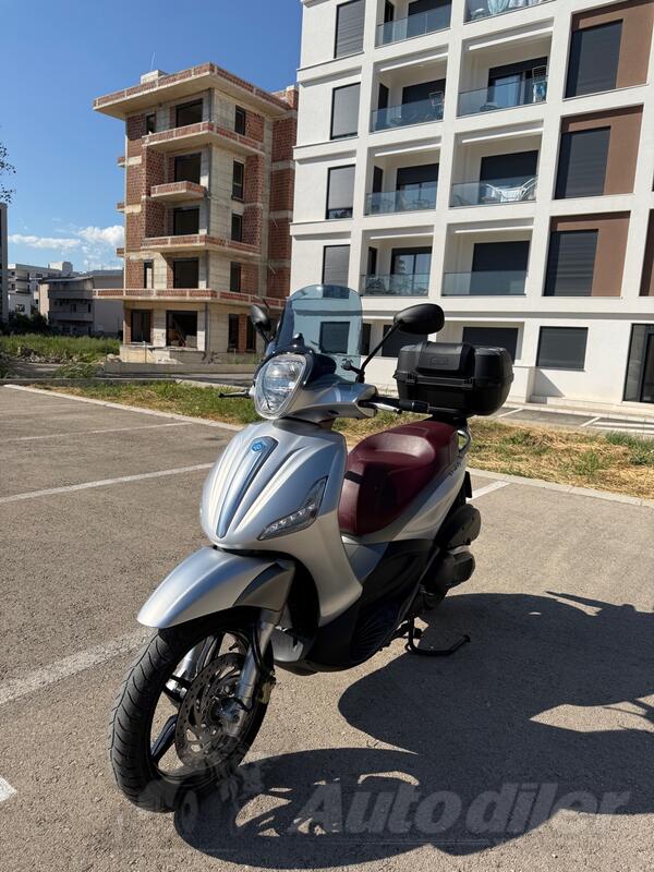 Piaggio - Beverly 350 Sport