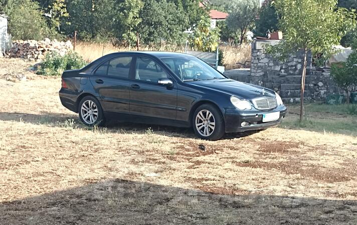 Mercedes Benz - C 200 - C klasa