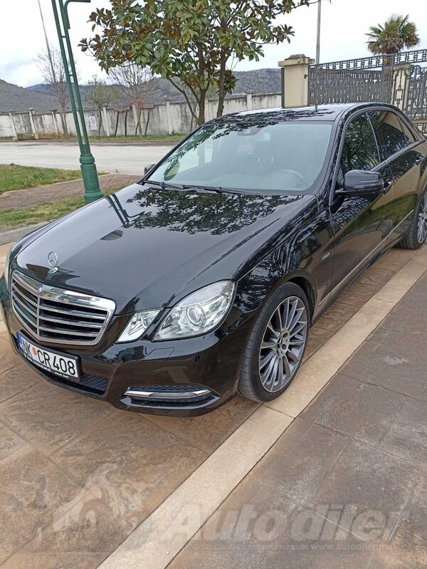 Mercedes Benz - E 220 - 220cdi