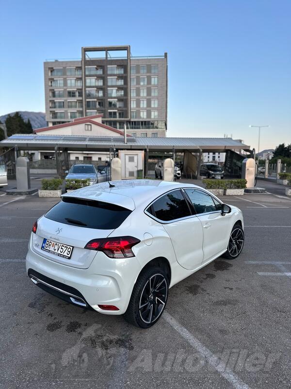 Citroen - DS4 - 1.6 hdi