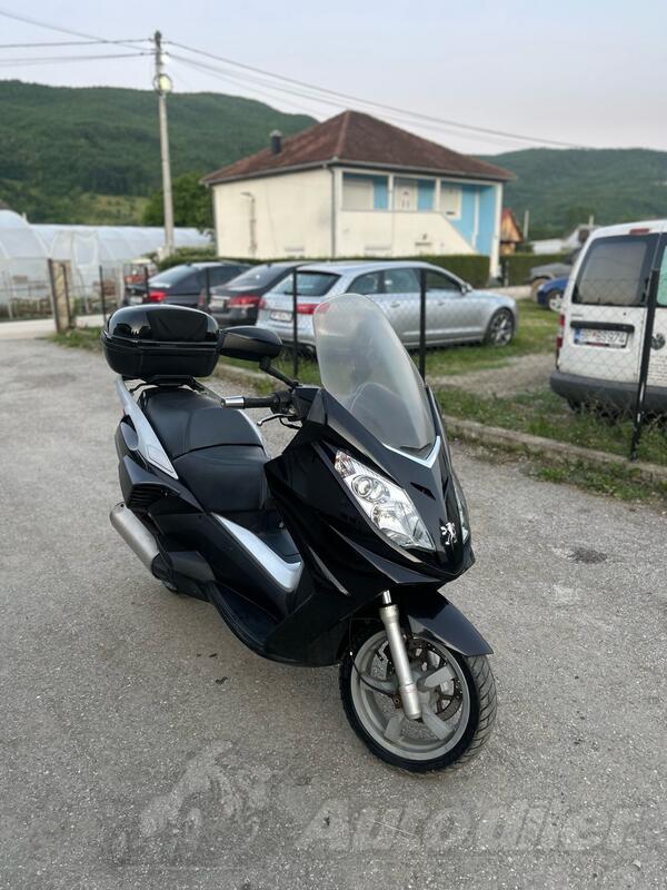 Peugeot - Satelits