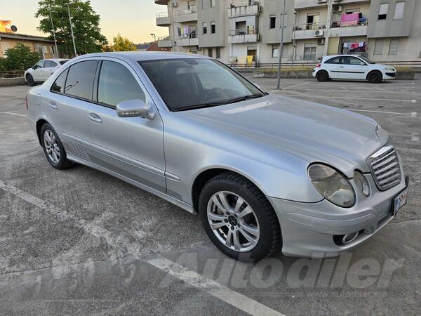 Mercedes Benz - E 200 - 2.2 CDI