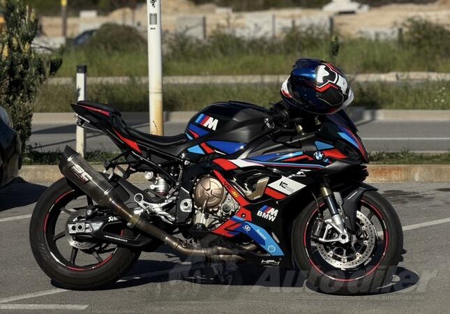 BMW - S1000rr