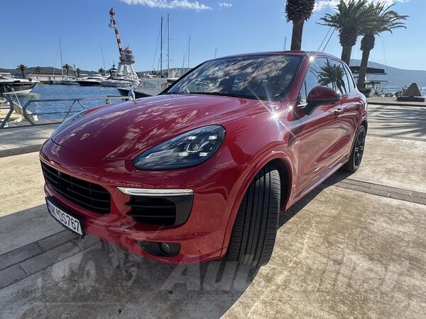 Porsche - Cayenne - 3.0