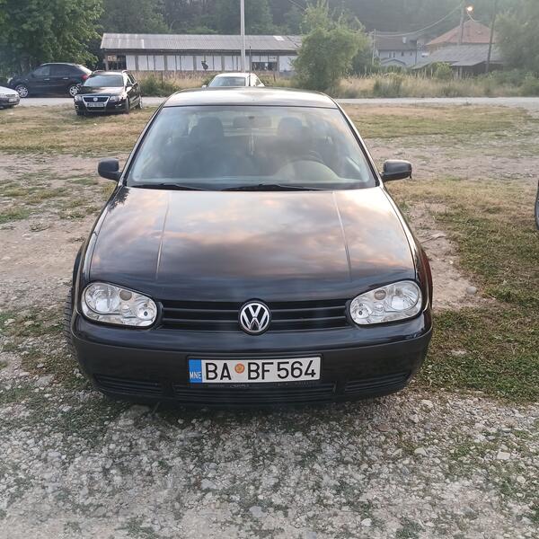 Volkswagen - Golf 4 - 1,6