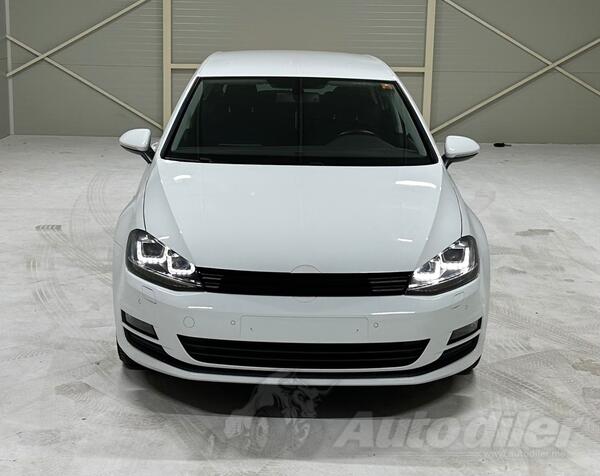 Volkswagen - Golf 7 - 1.2 tsi