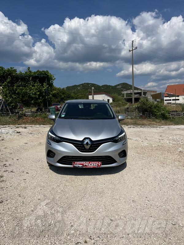 Renault - Clio - 1.6 HYBRID.AUTOMATIK