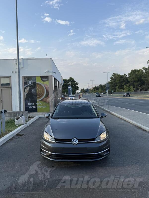 Volkswagen - Golf 7.5 - 2.0 DSG TDI
