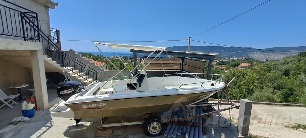 Glastron - mx 175