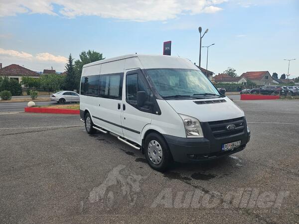 Ford - Transit 8+1 2.2 TDCI