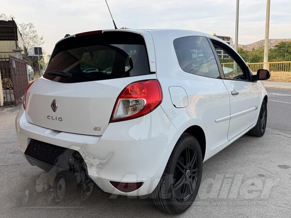 Renault - Clio - 1.5dci