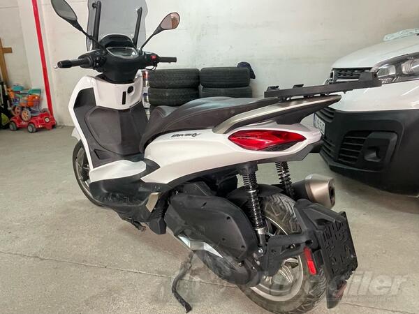 Piaggio - Beberly