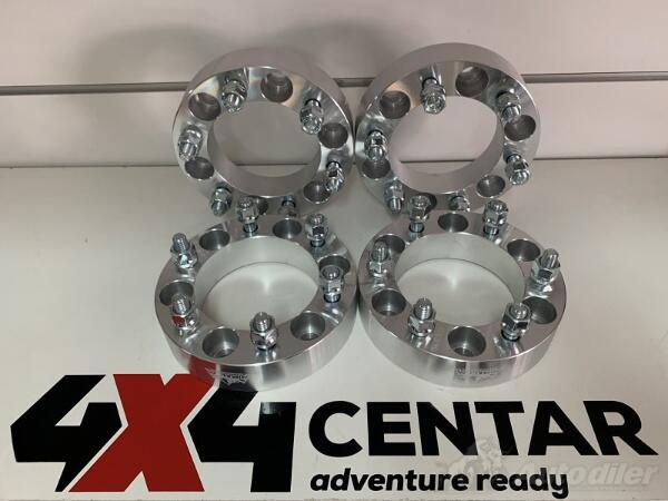 Distance 30 mm - 6x139.7
