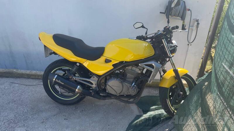 Kawasaki - er 5