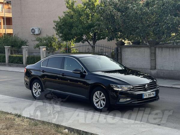 Volkswagen - Passat - 2.0 TDI