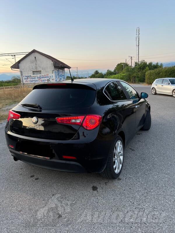 Alfa Romeo - Giulietta - 1.6 jtdm