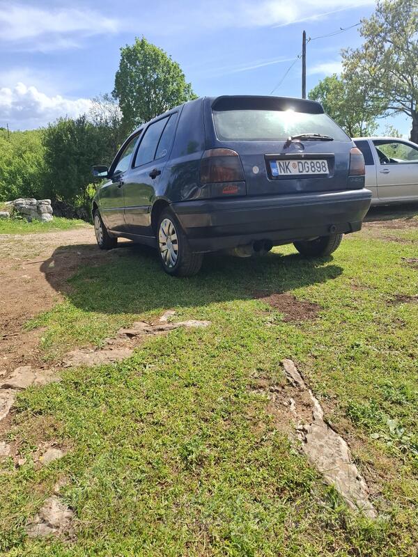 Volkswagen - Golf 3 - 1.4