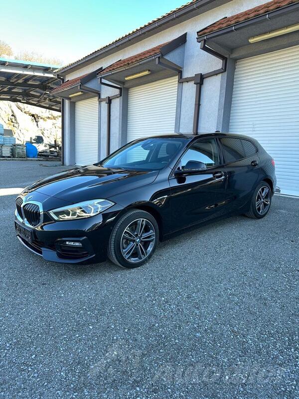 BMW - 118 - 118d Sport-Line 07/2022g.