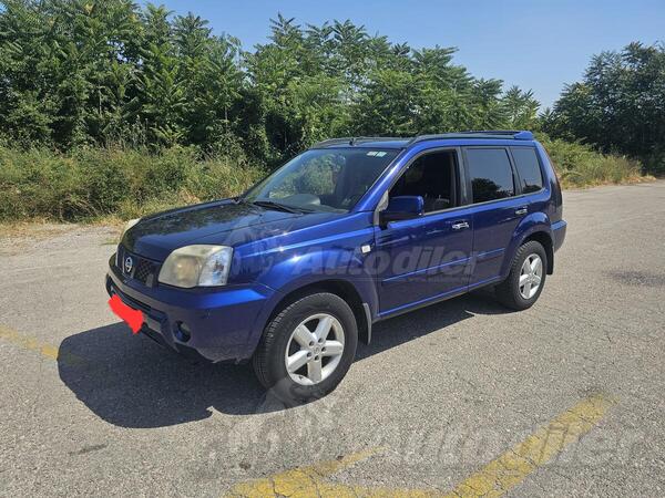 Nissan - X-Trail - 2,2 DCI