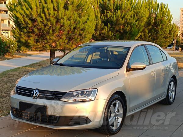 Volkswagen - Jetta - Comfortline