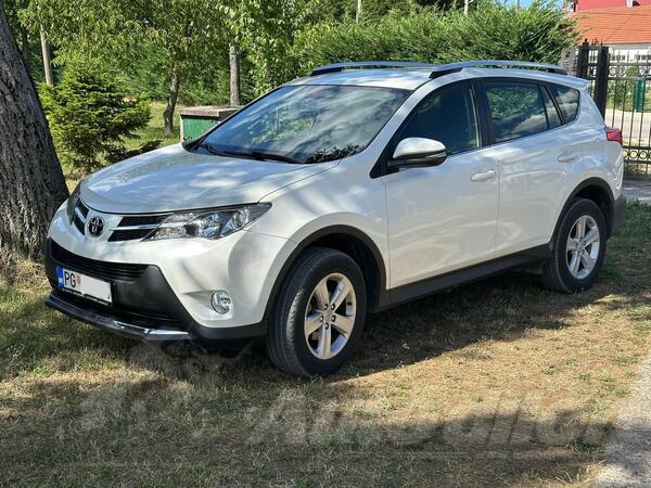Toyota - RAV 4 - 2.0 D-4D