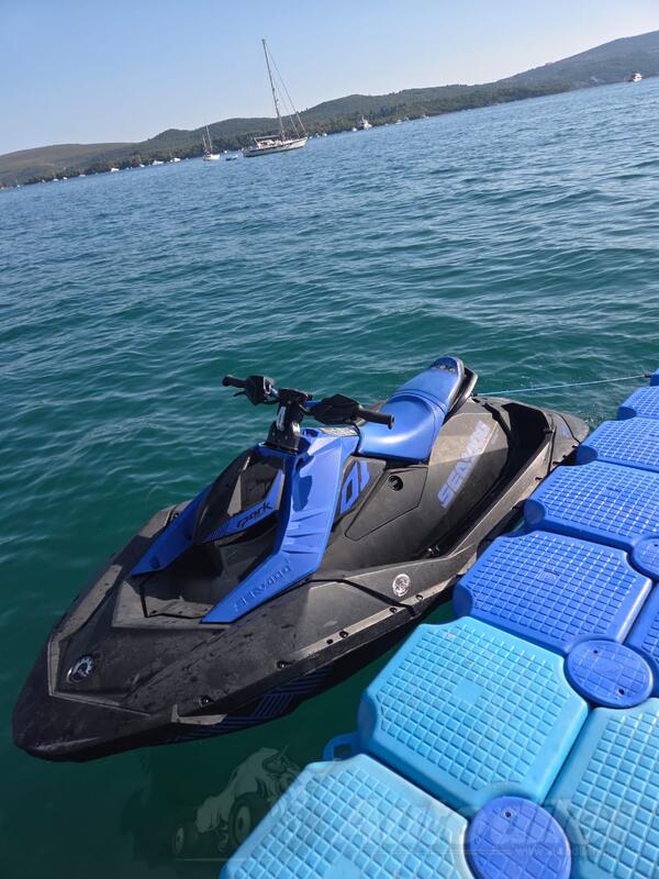 Sea-Doo - Spark