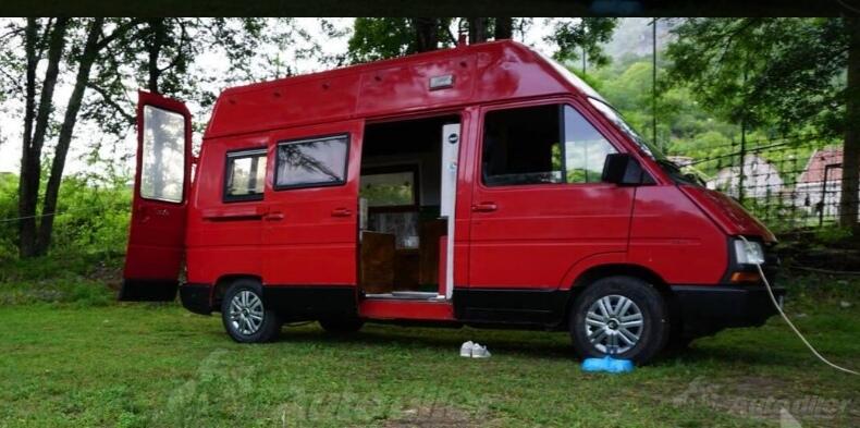 Renault - Reno Trafik kamper