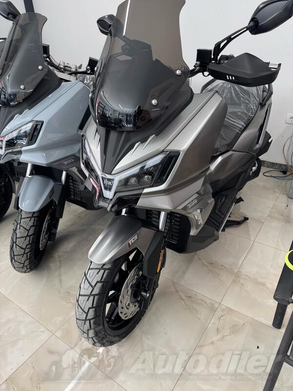 SYM - adx 300