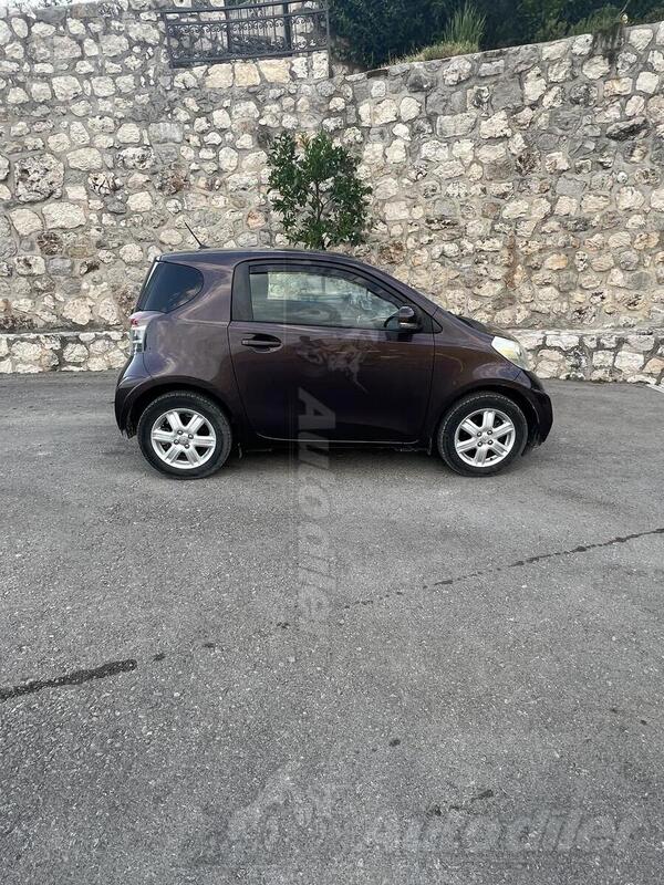 Toyota - iQ - 1.0 50 kw