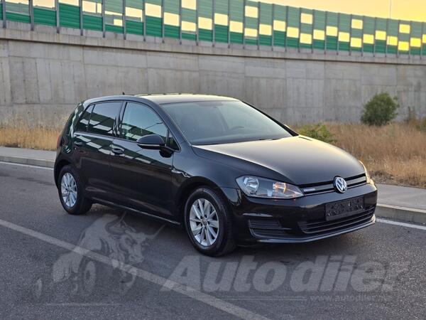 Volkswagen - Golf 7 - 1.6 tdi bluemotion