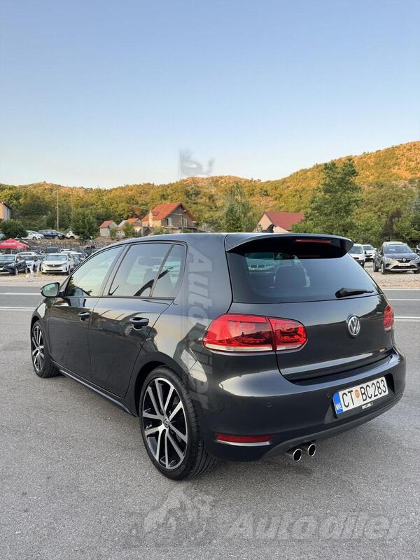 Volkswagen - Golf 6 - 2.0 GTD DSG