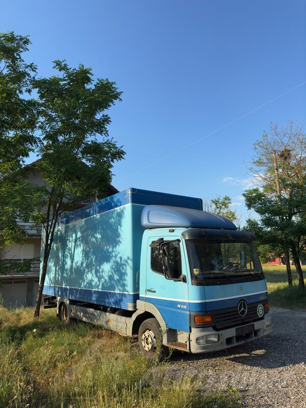 Mercedes Benz - Atego 815 L