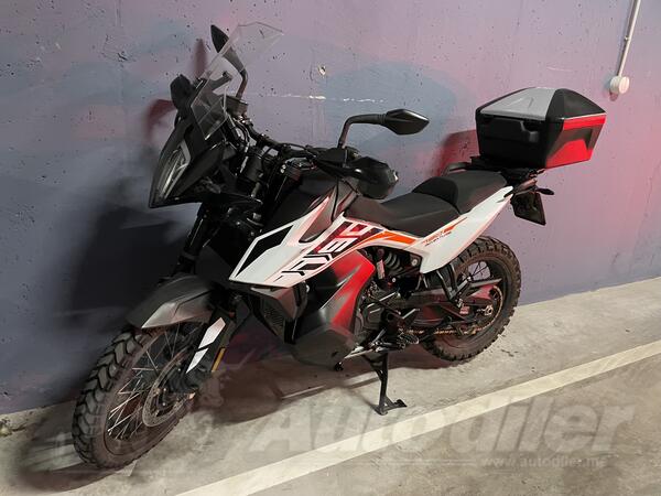 KTM - 790 Adventure