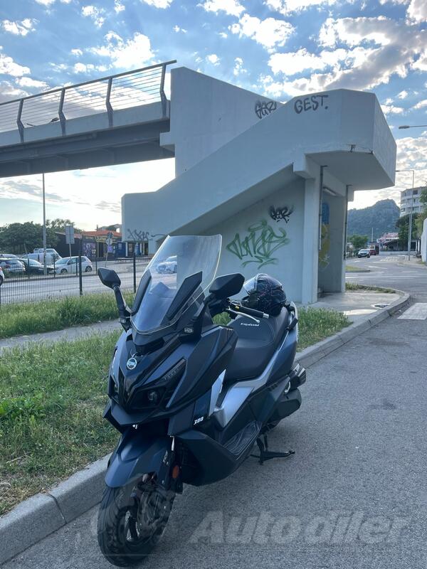 SYM - Cruisym a 300