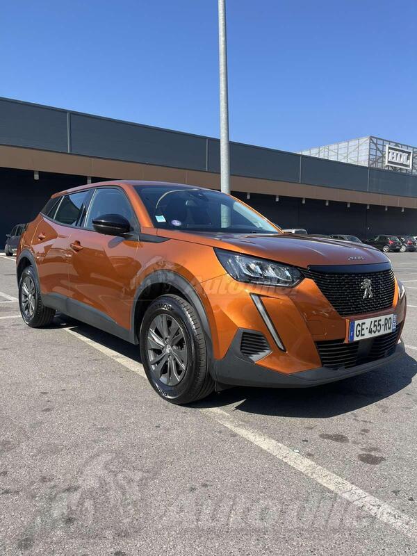 Peugeot - 2008 - Automatik 1.2 Benzin