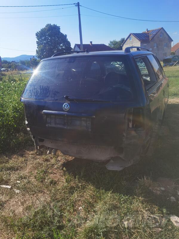 U djelovima Volkswagen - Passat 1.9