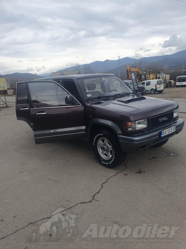 Opel - Monterey - 3.1