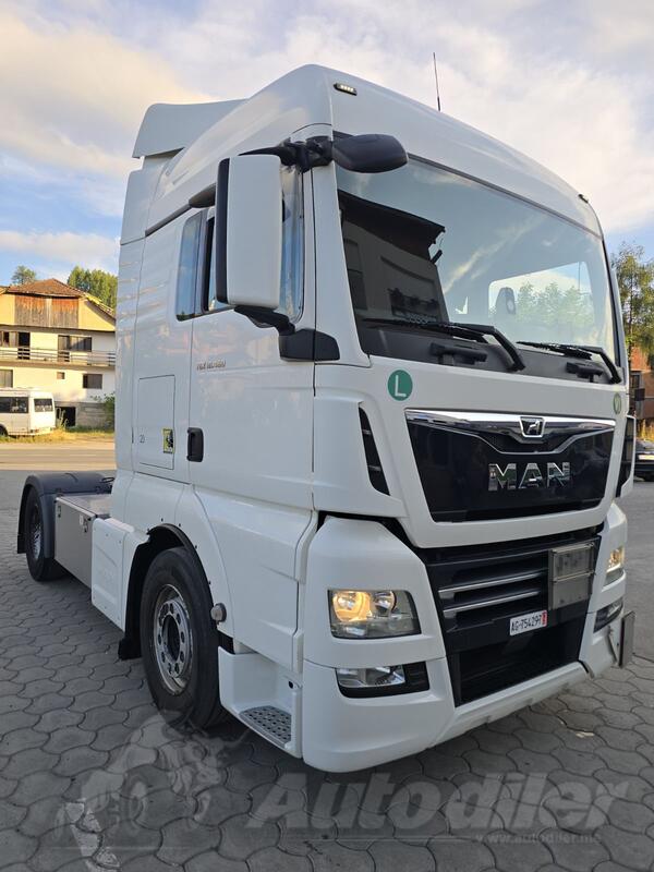 MAN - TGX