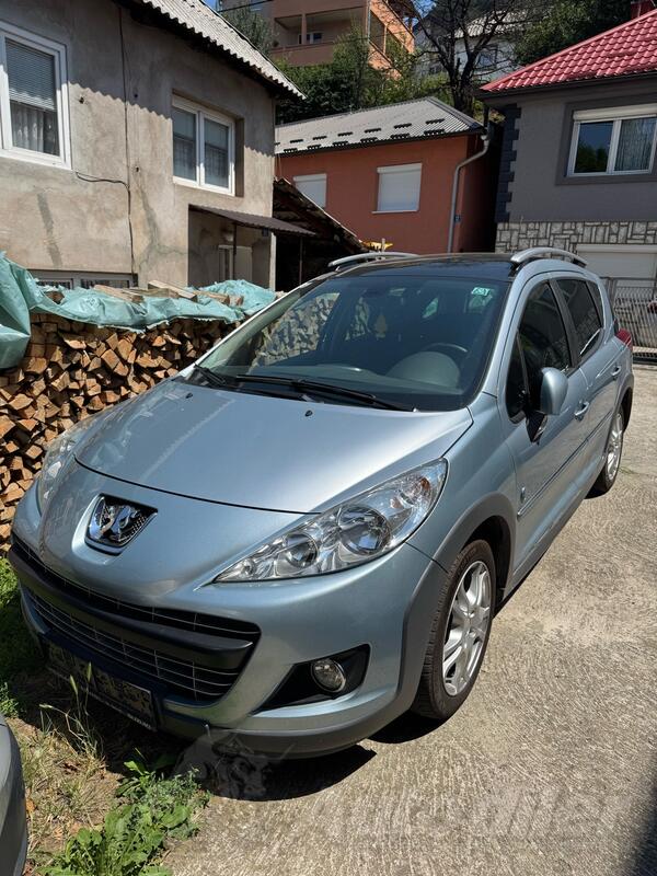 Peugeot - 207 - 1,5 Sw