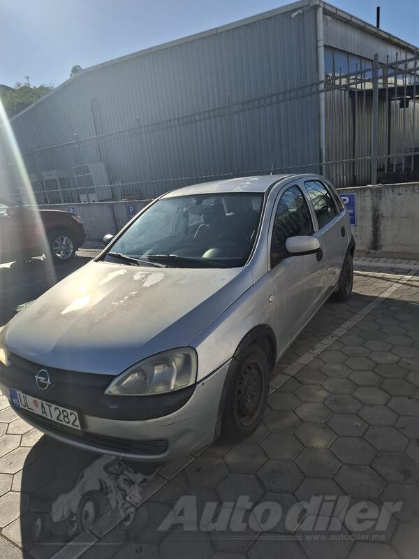 Opel - Corsa - 1.0