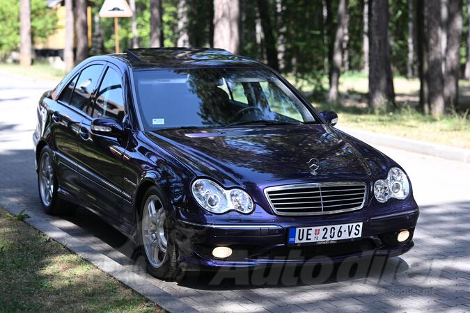 Mercedes Benz - C 32 AMG - 3.2 V6 kompressor