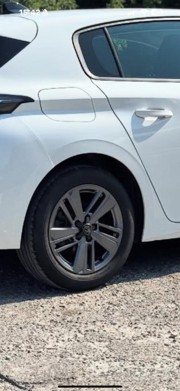 Fabričke felne i Continental gume