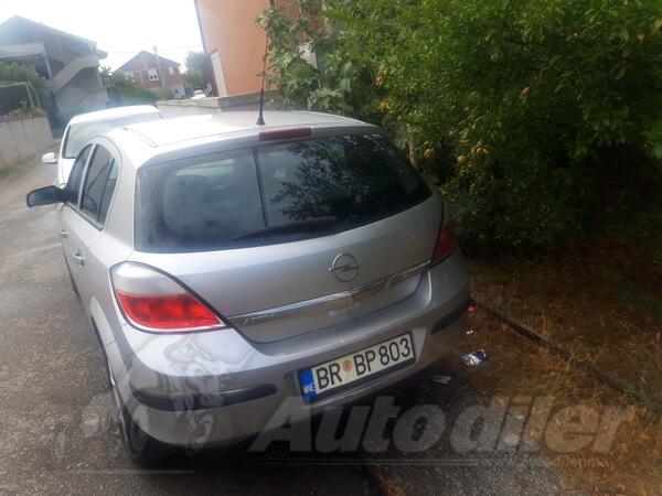 Opel - Astra - 1.6