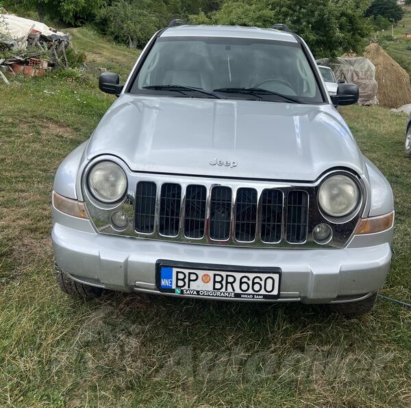 Jeep - Liberty - 2.8CDR