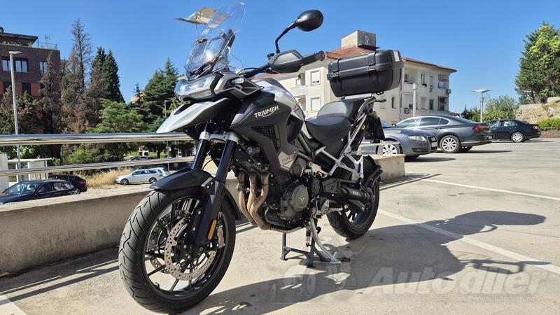 Triumph - Tiger 1200 GT Pro