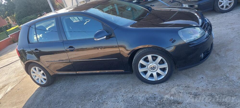 Volkswagen - Golf 5 - TDI