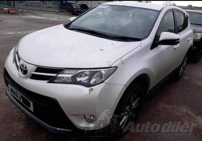 U djelovima Toyota - RAV 4 2.2 D4D